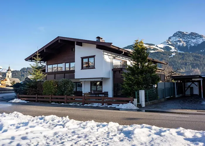 Haus St. Michael * Oberndorf in Tirol