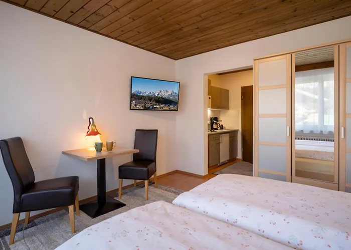 Haus St. Michael * Oberndorf in Tirol